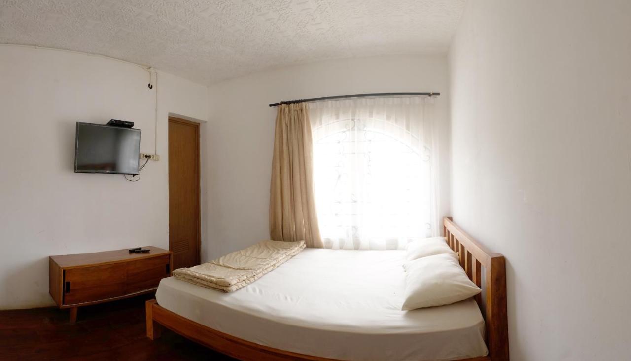 Tani Jiwo Hostel Diyeng Экстерьер фото
