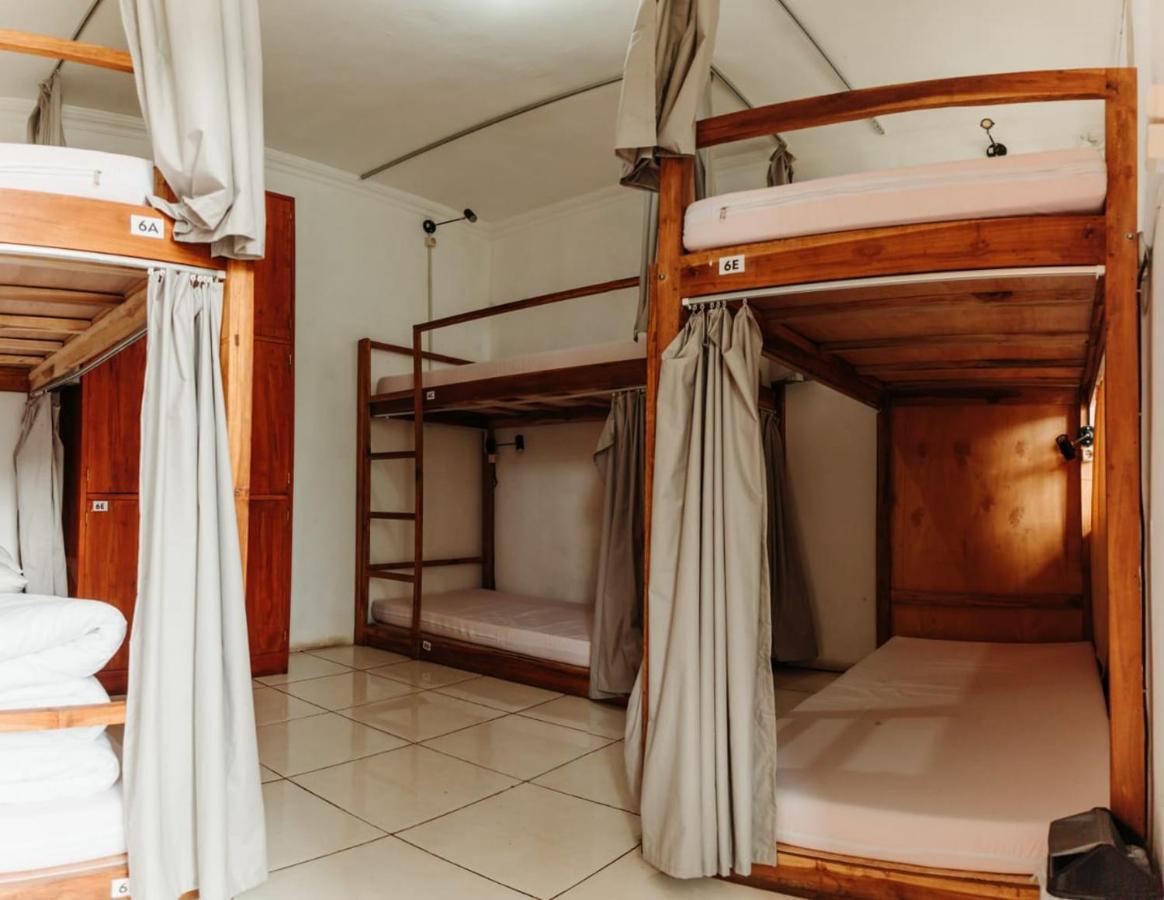 Tani Jiwo Hostel Diyeng Экстерьер фото