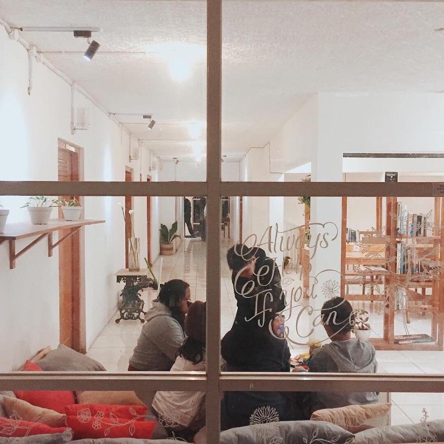 Tani Jiwo Hostel Diyeng Экстерьер фото